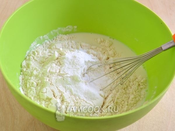 Панкейки с медом и корицей