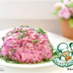 Салат из сыра, яиц и свеклы