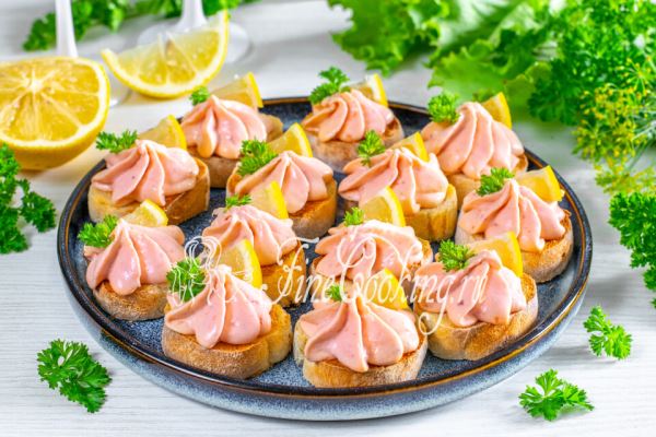 Паштет из форели (красной рыбы)