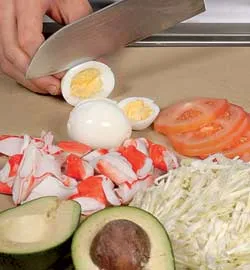 Авокадо с крабовым мясом